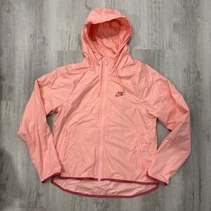 Nike Women’s Water-Repellent Hooded Full Zip Running Jacket